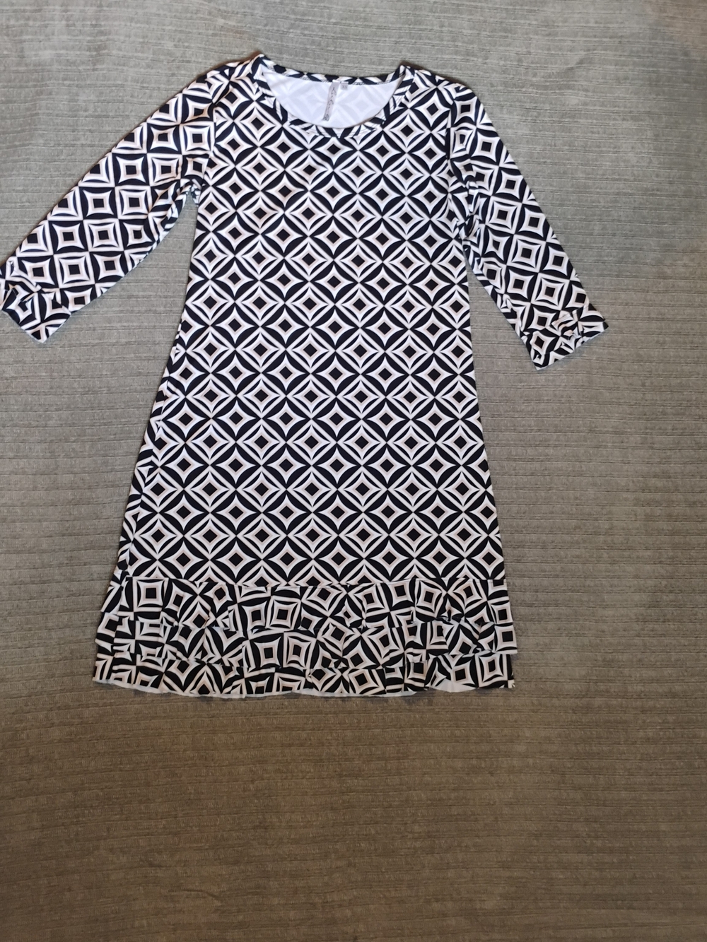 Lulu-B Black and White Geometric Asymmetrical Dress